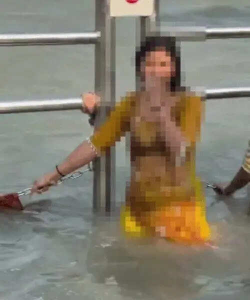 हरिद्वार स्नान के वीडियो में डिजिटल छेड़छाड़ का आरोप, महिला ने की कार्रवाई की मांग