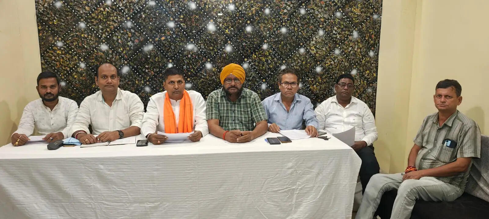 विकास योजनाओं के श्रेय को लेकर भाजपा-कांग्रेस आमने-सामने, बिजुलिया सड़क शिलान्यास पर विवाद