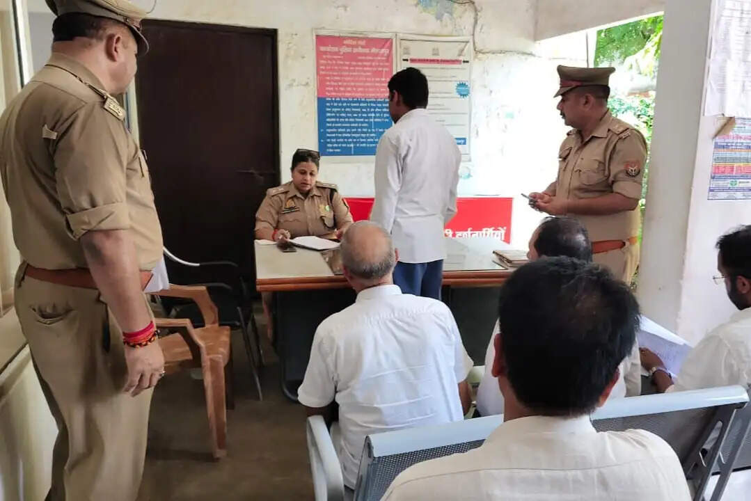 थाना समाधान दिवस में सुनी गईं 281 शिकायतें, 20 मामलों का त्वरित निस्तारण