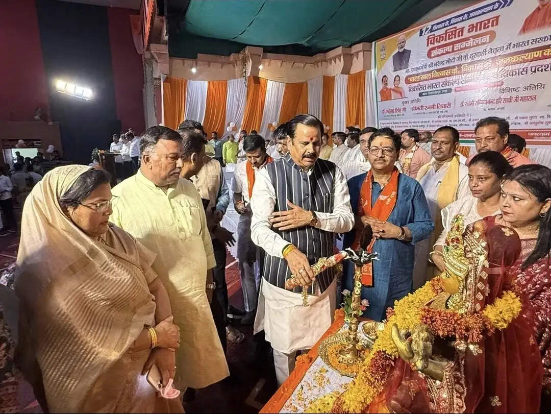 विकास और विरासत के समन्वय से आत्मनिर्भर बन रहा देश, आर्थिक और रक्षा मोर्चे पर भारत ने रचा नया इतिहास : डॉ. महेंद्र सिंह