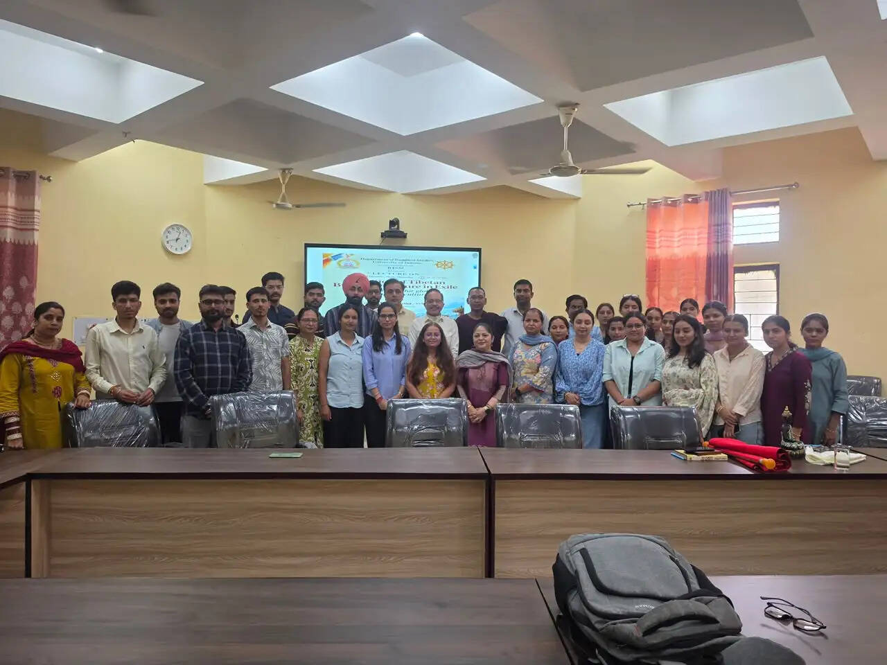 निर्वासन में तिब्बती बौद्ध संस्कृति का संरक्षण विश्व के लिए प्रेरणा : वक्ता