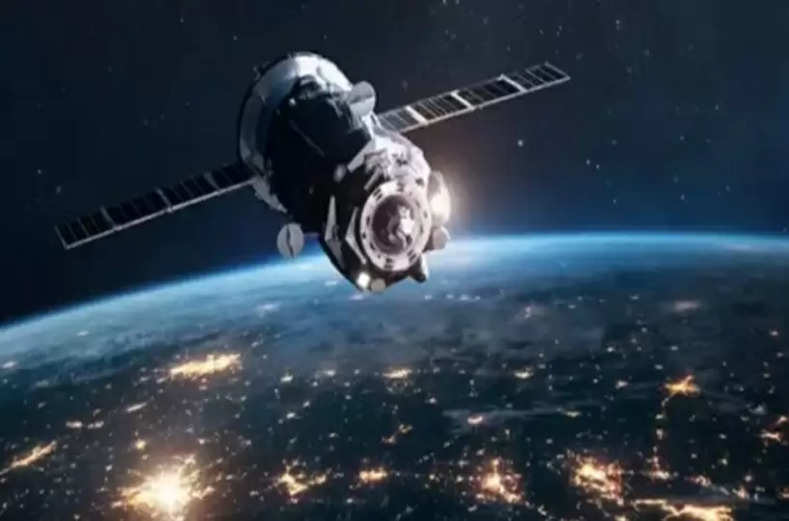 पाकिस्तान मल्टी-मिशन संचार उपग्रह के प्रक्षेपण के लिए तैयार