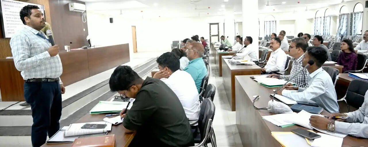 जनगणना 2027 के द्वितीय चरण का जिला स्तरीय प्रशिक्षण आयोजित