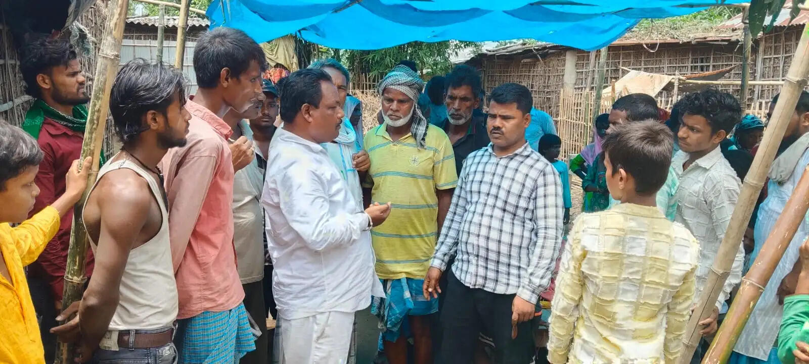अज्ञात चार पहिया वाहन ने बाइक सवार को मारी टक्कर,हुई मौत