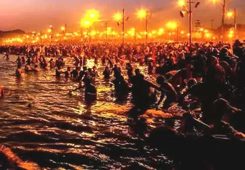 प्रयागराज : मौनी अमावस्या पर चार करोड़ 52 लाख श्रद्धालुओं ने लगाई आस्था की डुबकी