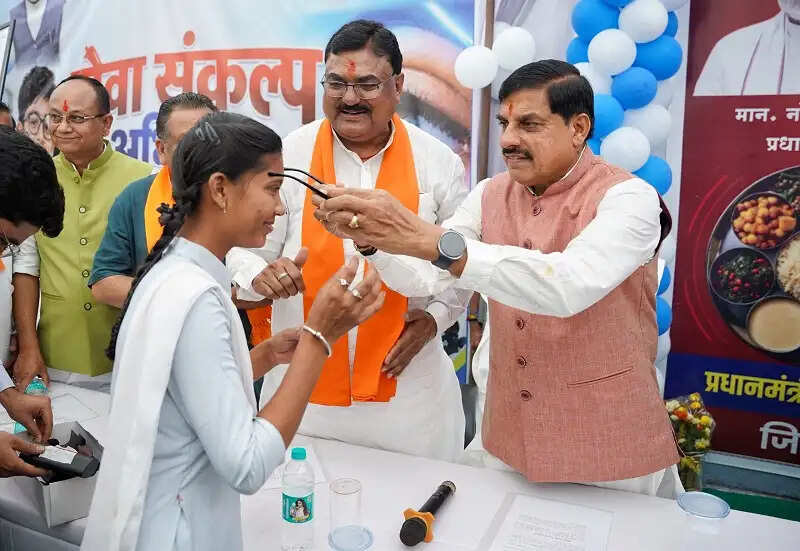हर नागरिक तक बेहतर स्वास्थ्य सेवाएं पहुंचाने के लिए राज्य सरकार प्रतिबद्ध : मुख्यमंत्री डॉ. यादव
