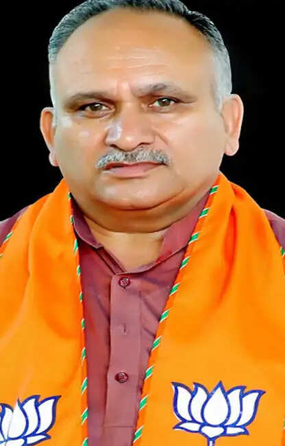 सोनीपत: व्यावसायिक भवनों को नियमित करने की योजना दोबारा शुरू करने की मांग