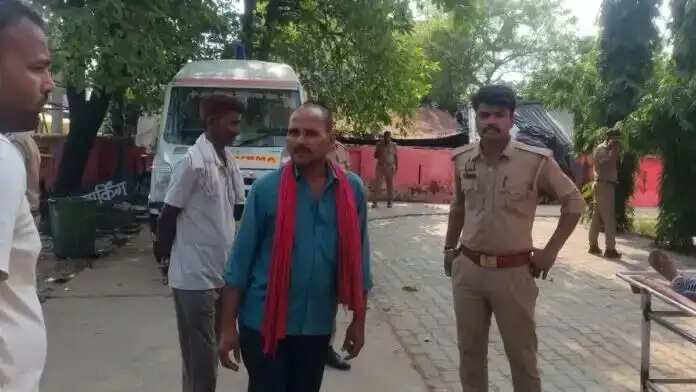 रायबरेली में पति ने लाठी से पीटकर पत्नी काे माैत के घाट उतारा