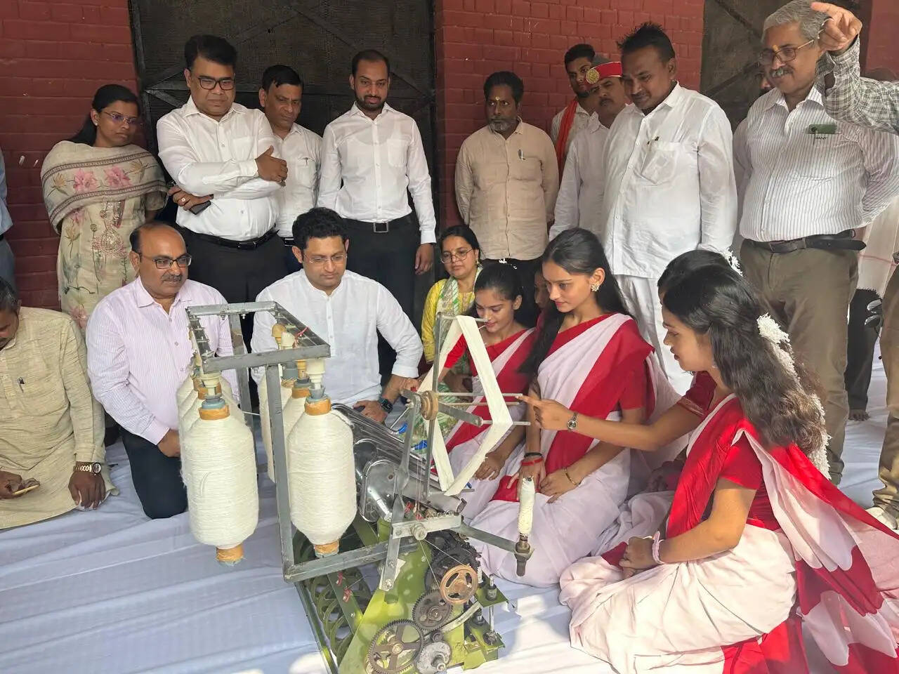 गांधी-शास्त्री जयंती पर जिले में हुए विविध कार्यक्रम