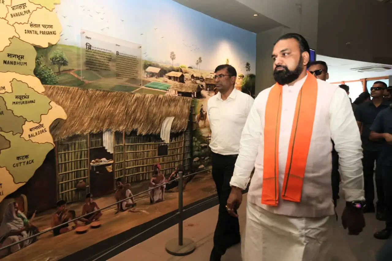 बापू टावर राष्ट्रपिता महात्मा गांधी के स्थायी विरासत और प्रदर्शों का प्रमाण है: मुख्यमंत्री