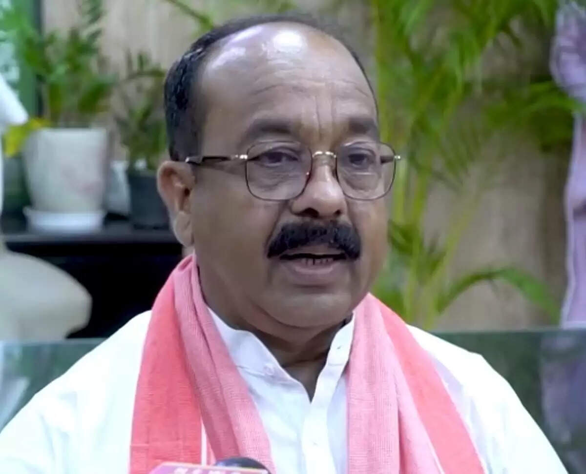 प्रधानमंत्री&nbsp;ने मुद्रा योजना से लाभान्वित छत्तीसगढ़ की बेटी से किया संवाद, यह प्रदेश के लिए गौरव की बात : उप मुख्यमंत्री&nbsp;साव