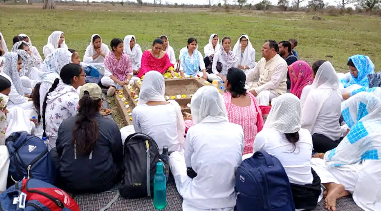 स्वामी श्रद्धानंद की तपोस्थली कांगड़ी ग्राम में यज्ञ