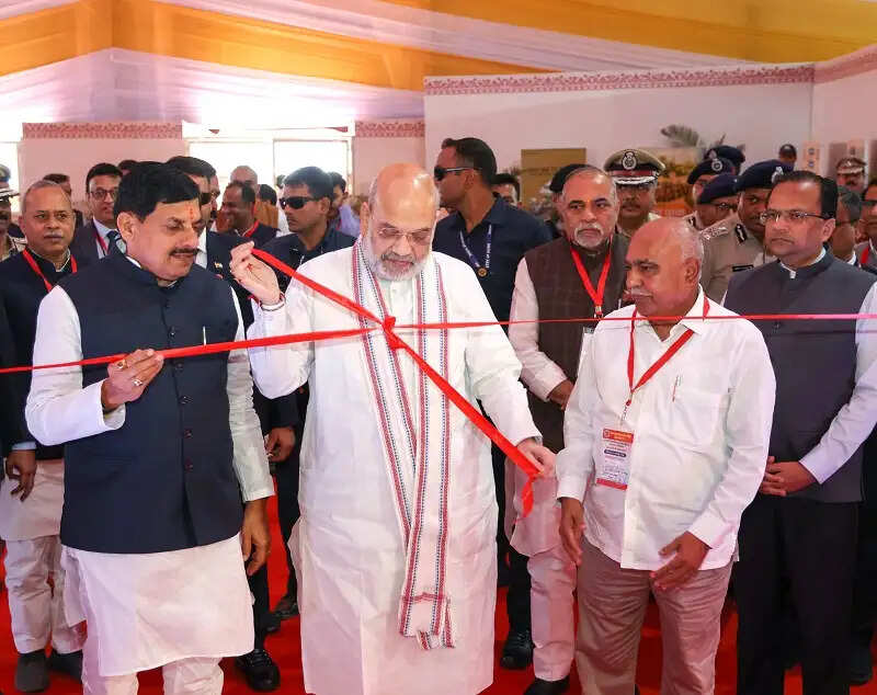 केन्द्रीय गृह मंत्री शाह ने भोपाल में गोपालक सम्मेलन और न्याय संहिता आधारित प्रदर्शनी का किया शुभारंभ