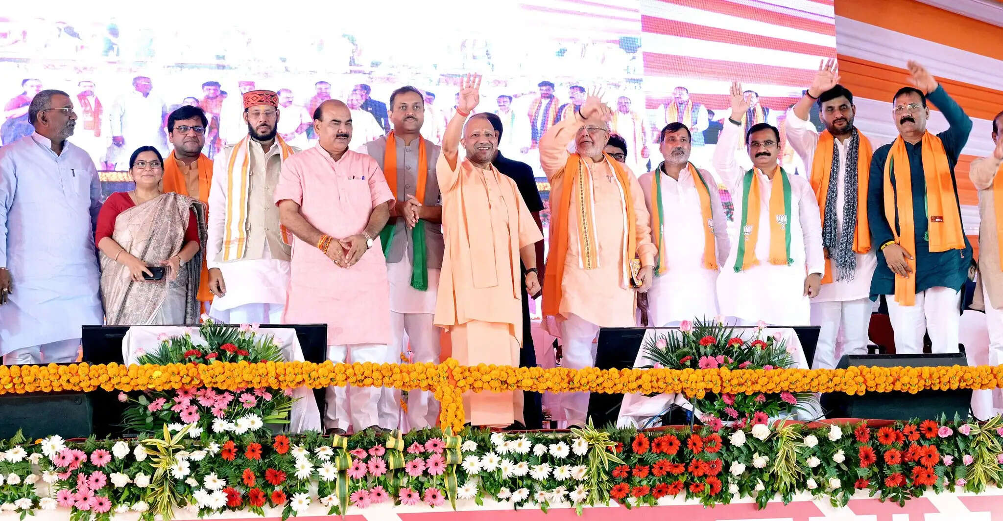 2017 से पहले सपा के पेशेवर गुंडे शिक्षण संस्थानों में हावी थे: योगी आदित्यनाथ