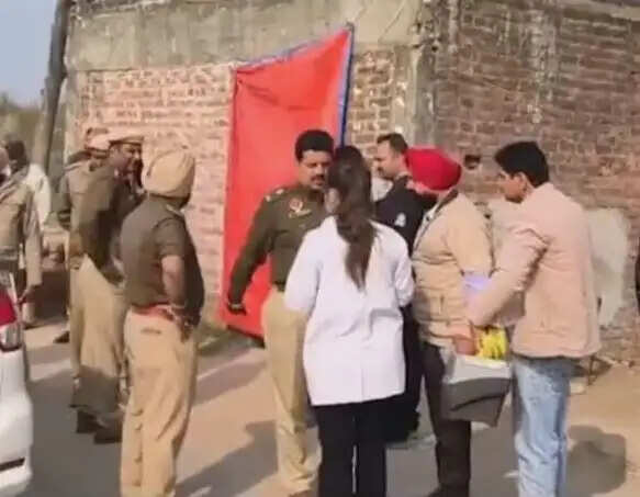 गुरदासपुर में नाके पर तैनात पुलिस कर्मियों ने एक-दूसरे को मारी गोली, दोनों की मौत