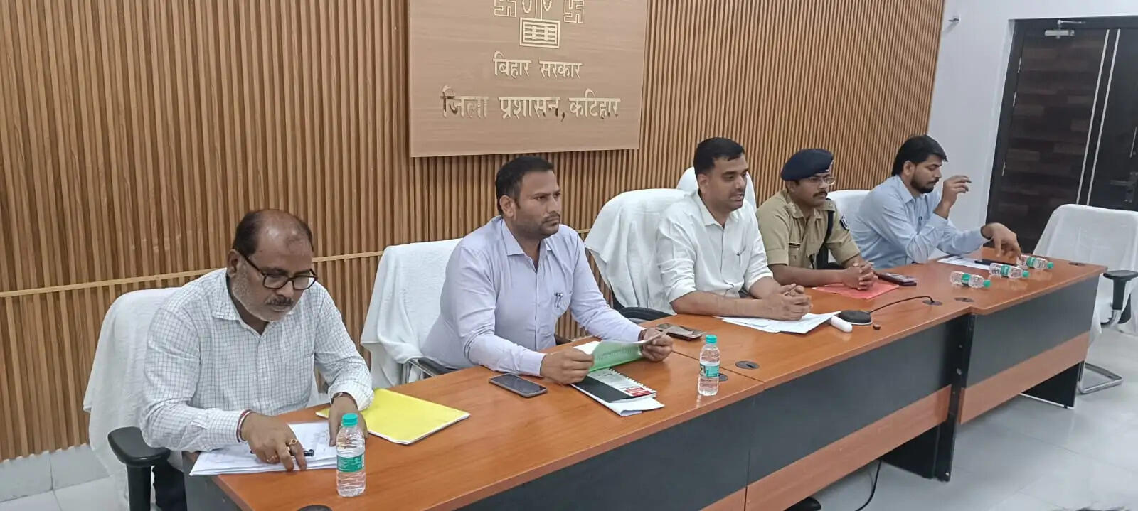 कटिहार में गैस आपूर्ति सामान्य, अफवाहों से बचें: डीएम