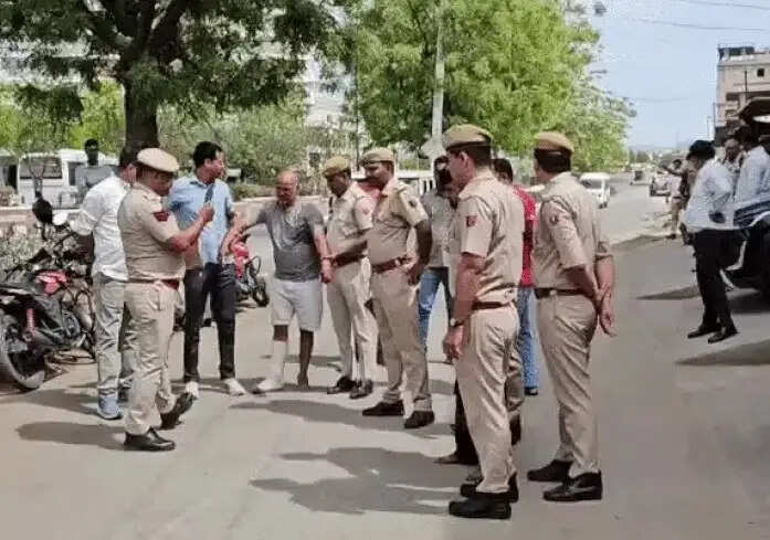 चेन स्नेचिंग गैंग का पर्दाफाश, दो गिरफ्तार