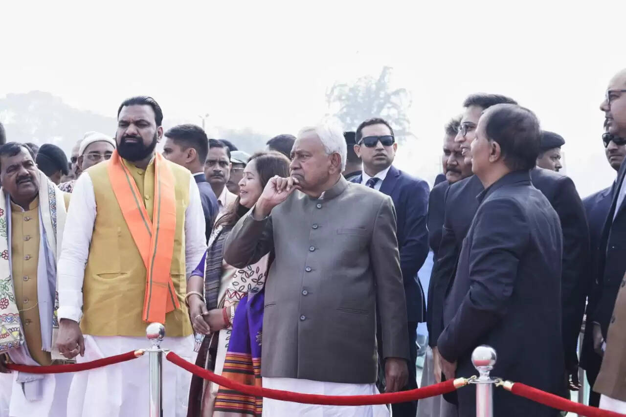 (अपडेट) केसरिया बौद्ध स्तूप में बड़ी संख्या में पर्यटक आते हैं,टूरिस्ट फैसिलिटी सेंटर का निर्माण जल्द करें पूरा : मुख्यमत्री