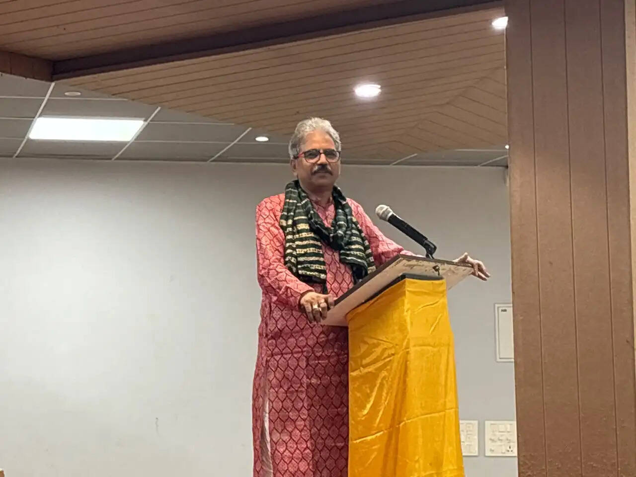 लोकतांत्रिक चेतना से ही कायम है भारत की एकता व अखंडता : डॉ. संजीव कुमार शर्मा
