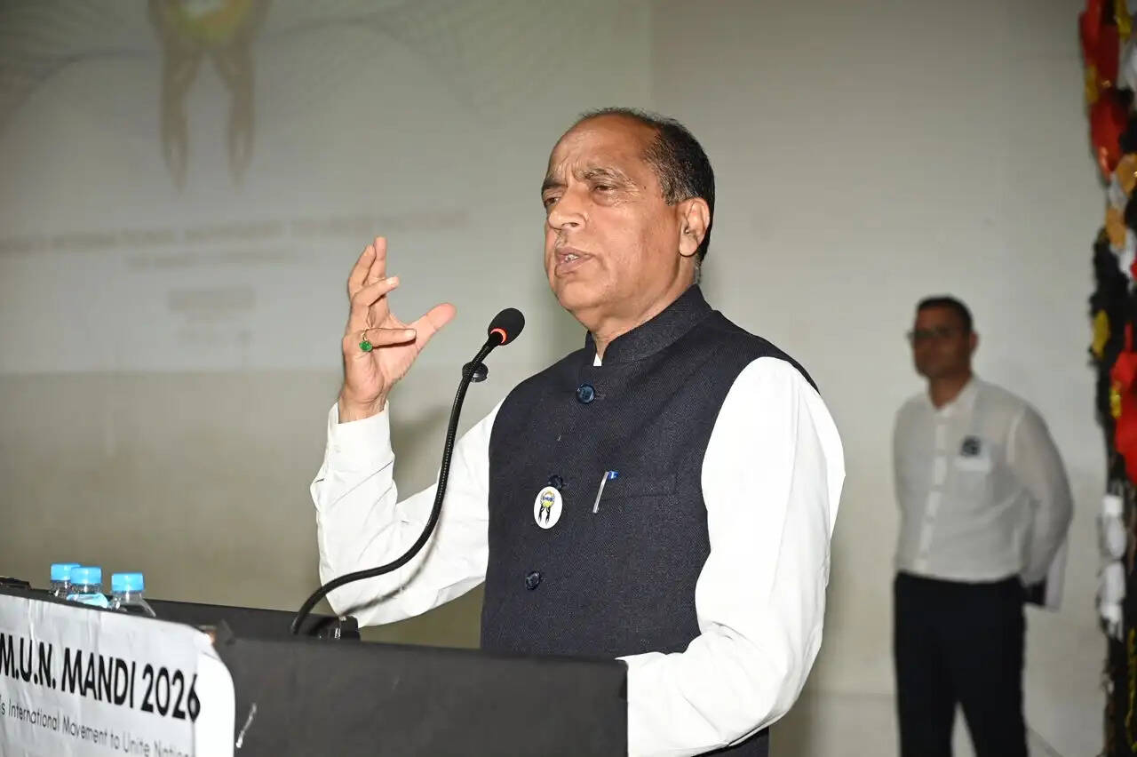 युवा नेतृत्व कल का भविष्य, निरंतर सीखते रहना ही दिलाता है कामयाबी: जयराम ठाकुर