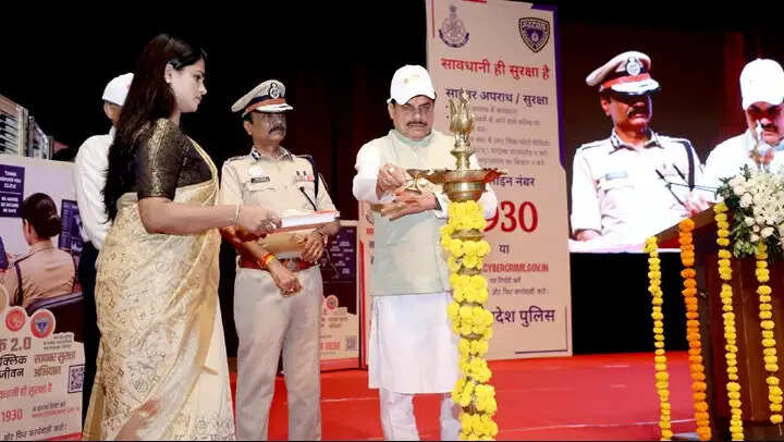 साइबर खतरों को समझना और सावधानी ही उनसे बचने का सबसे बड़ा रास्ता : मुख्यमंत्री डॉ. यादव