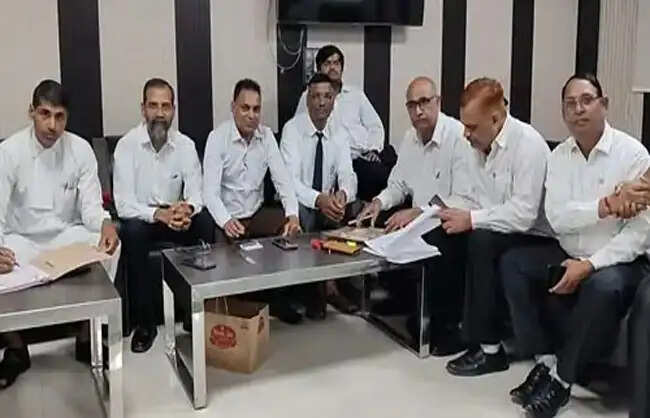 रेवाड़ी बार एसोसिएशन चुनाव में ईवीएम से होगा मतदान