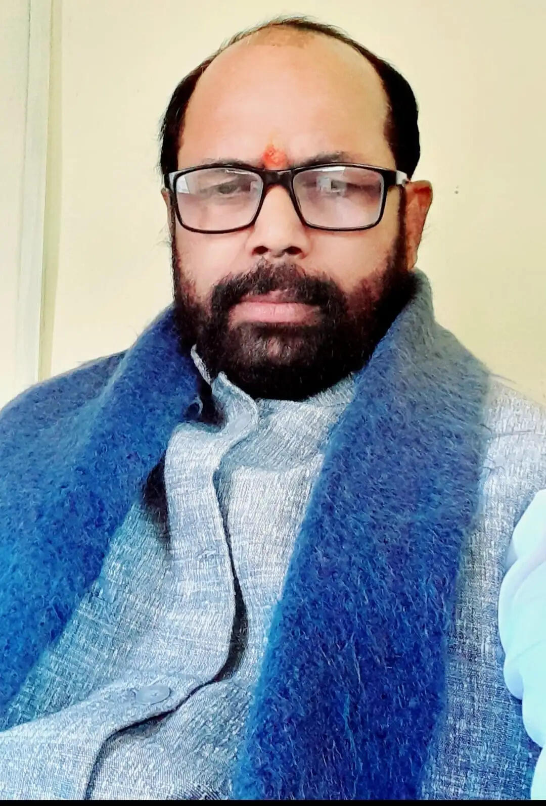विद्यालयों में संविधान शिक्षा अनिवार्य करे सरकार : नायक