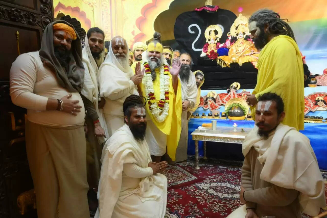 सुदामा कुटी शताब्दी समारोह में शामिल हुए संत प्रेमानंद महाराज