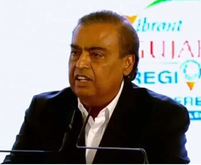 रिलायंस गुजरात में करेगी ₹7 लाख करोड़ का निवेश: मुकेश अंबानी