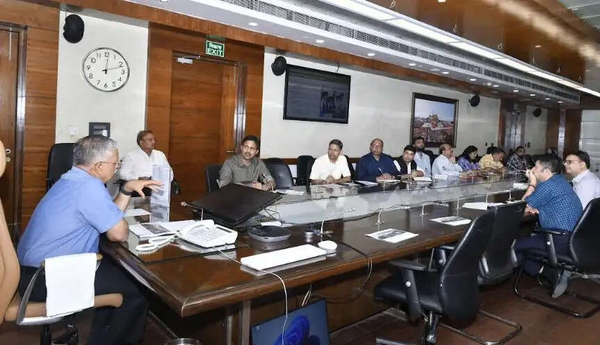युवाओं को कौशल प्रशिक्षण एवं इंटर्नशिप से रोजगार के अवसर होंगे उपलब्ध : मुख्य सचिव