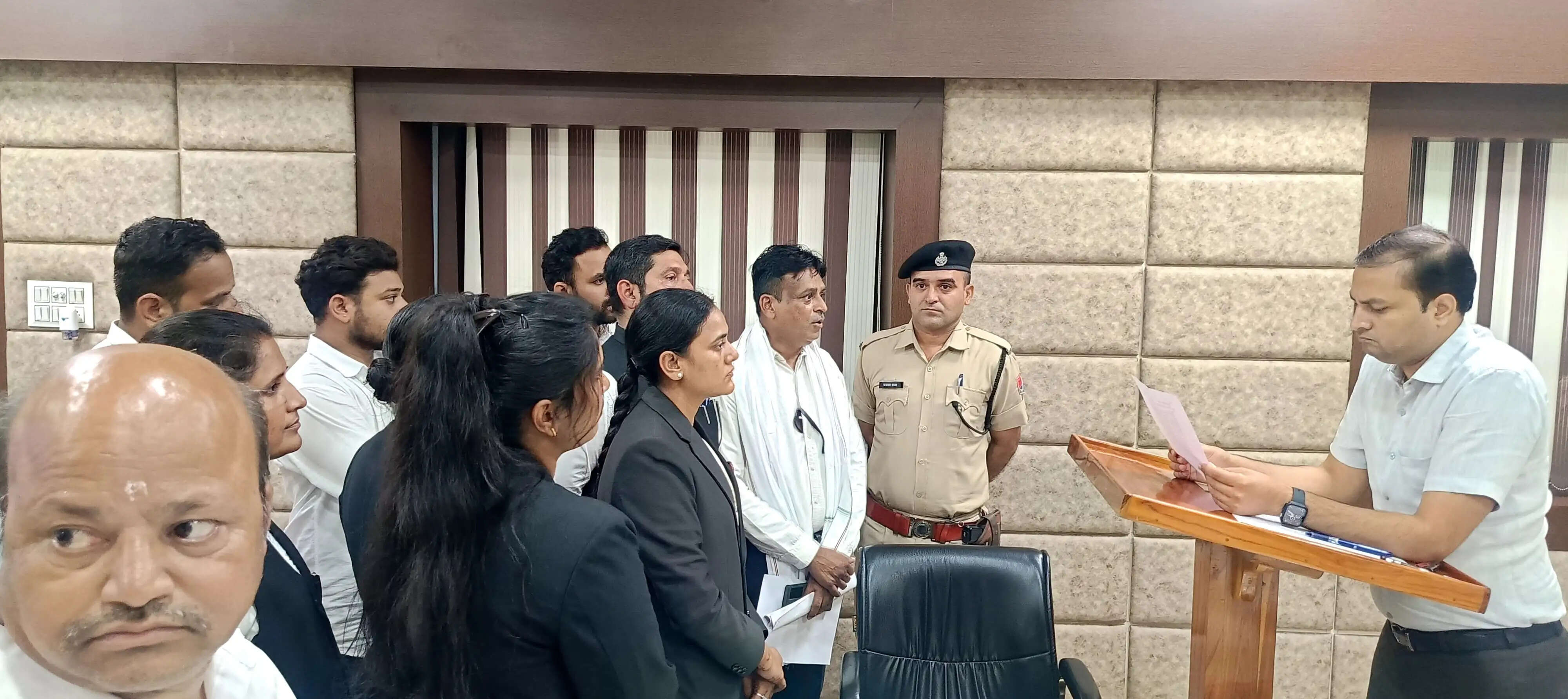 मातृ शक्ति मानसून फेस्ट पर कांग्रेस ने दर्शाया विरोध