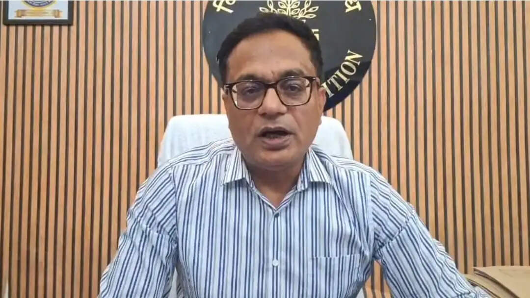 सारण में तरबूज और नमक की बोरियों से निकली शराब