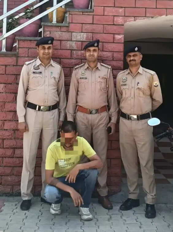 ज्वालामुखी में चरस बरामदगी मामले में दूसरी गिरफ्तारी, आरोपी को नादौन से किया काबू