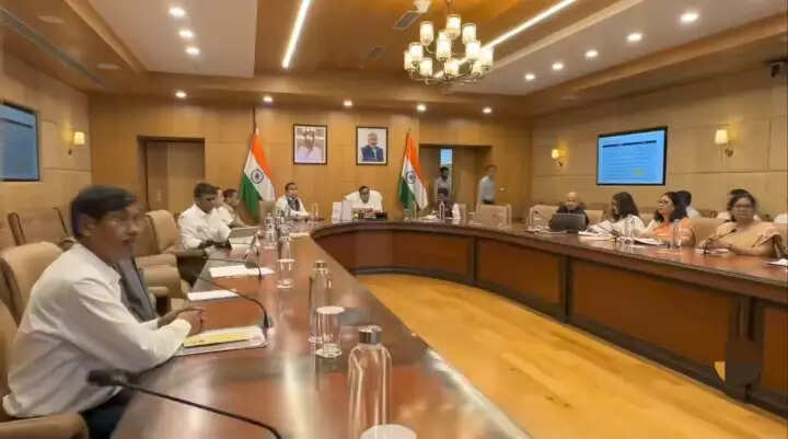 भावी पीढ़ी का भविष्य सुरक्षित करना सरकार की जिम्मेदारी : मुख्यमंत्री