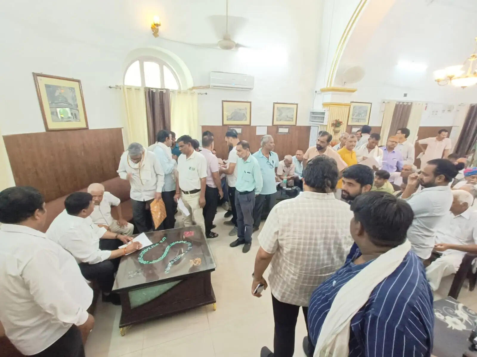 जनसुनवाई में 650 से अधिक परिवेदनाएं, त्वरित निस्तारण के निर्देश