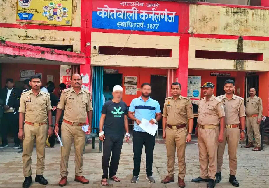 प्रयागराज : अधिवक्ता हत्या मामले में कथित अधिवक्ता और उसका बेटा गिरफ्तार, लाइसेंसी रिवॉल्वर बरामद