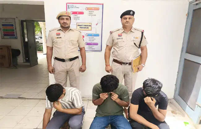 सोनीपत: विज्ञापन लिंक भेजकर साढ़े चार लाख ठगने वाले तीन गिरफ्तार