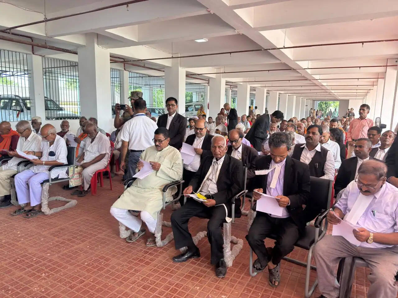 वरिष्ठ नागरिकों के अधिकार और न्याय तक पहुंच पर विधिक जागरूकता कार्यक्रम आयोजित