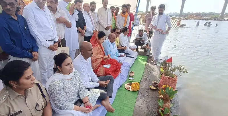 जल है जीवन का आधार, इसके संरक्षण में हर नागरिक की भागीदारी जरूरीः मंत्री कृष्णा गौर