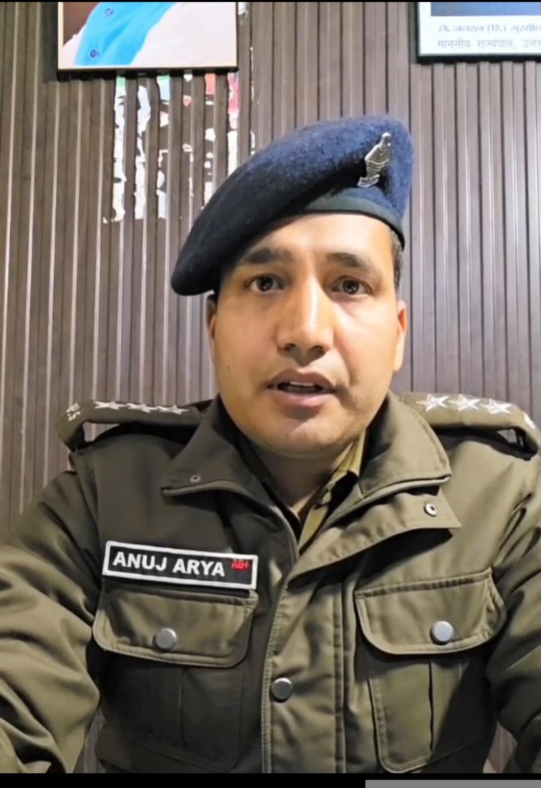 राजपुर रोड पर बाइक व रैपीडो की टक्कर में युवक की मौत