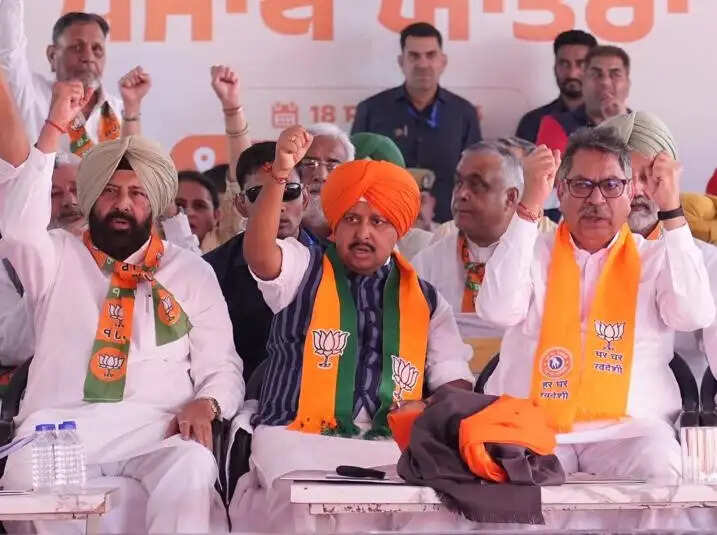 पंजाबियों को उड़ता पंजाब नहीं, उभरता पंजाब चाहिए : नितिन नवीन