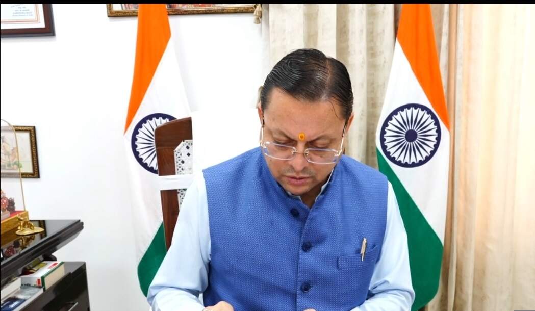 सीबीएसई 12 वीं में राज्य टॉपर अरीना रघुवंशी को मुख्यमंत्री ने दी बधाई
