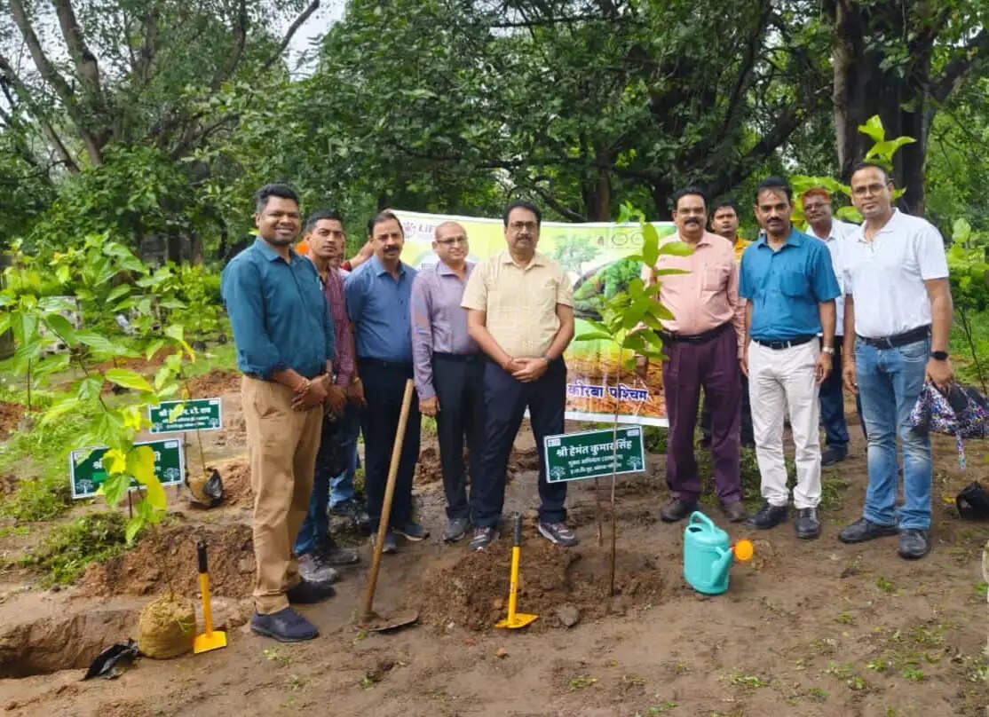 सेवा संकल्प अभियान के तहत एचटीपीएस में हुआ पौधरोपण, अधिकारियों-कर्मचारियों ने लगाए देशी प्रजाति के पौधे