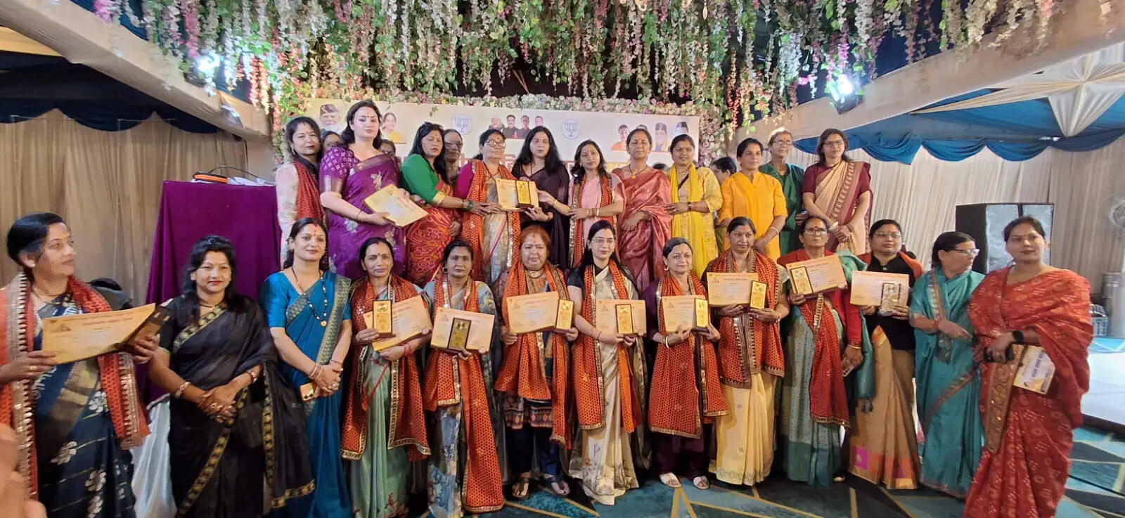 गिव टू गेन की भावना से महिला सशक्तिकरण को आगे बढ़ाने का संकल्प: रुचि