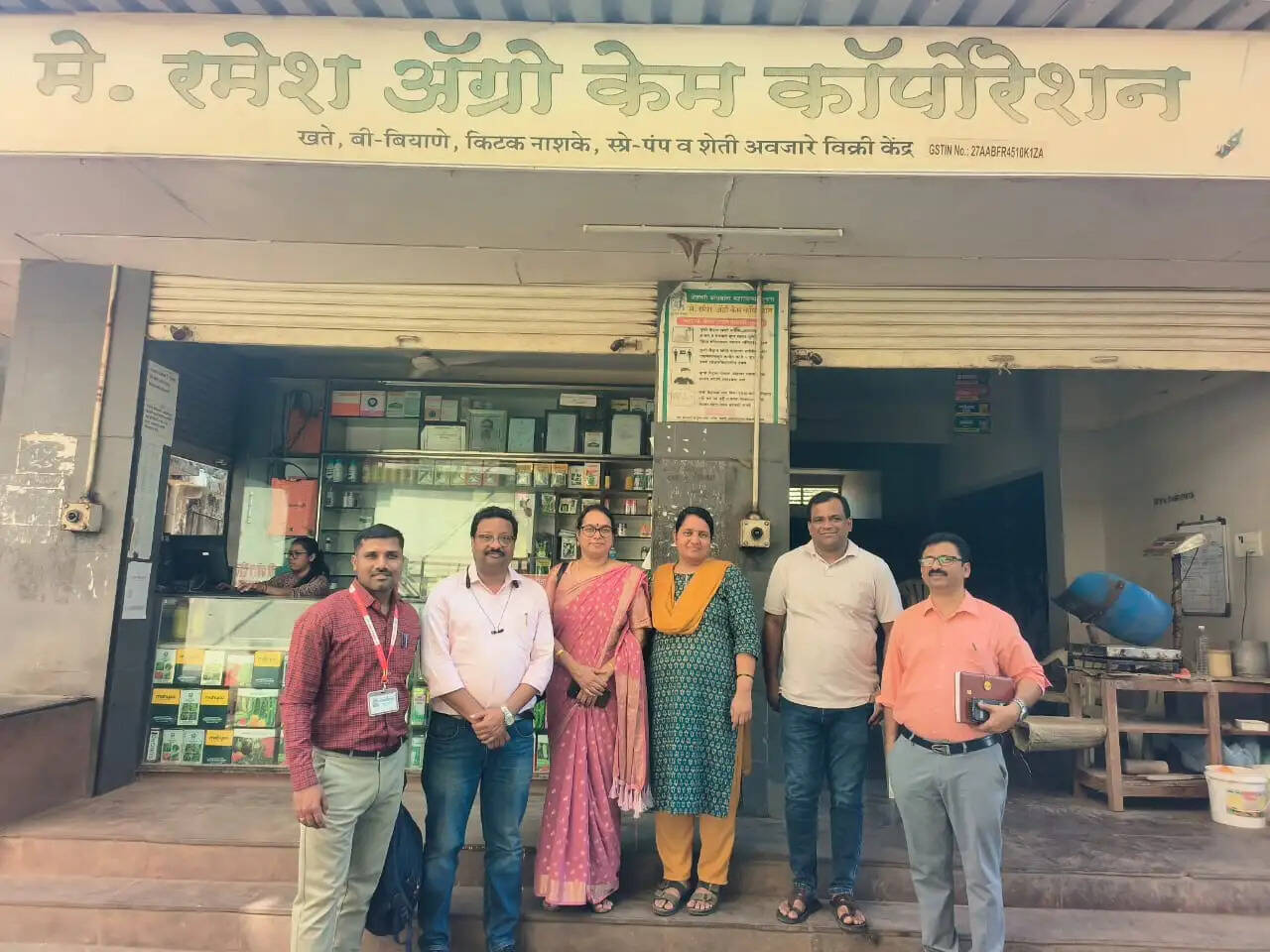 ठाणे जिले में खाद वितरण हेतू केंद्रीय समिति का दौरा