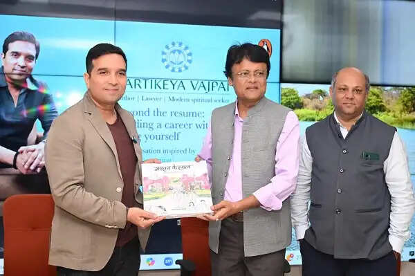 शिव और शक्ति के योग से ही आती है उत्कृष्टता : कार्तिकेय वाजपेयी