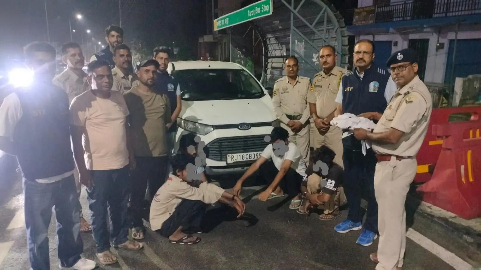 मंडी फोरलेन पर कार से 1.055 किलो चरस बरामद, राजस्थान के चार तस्कर गिरफ्तार