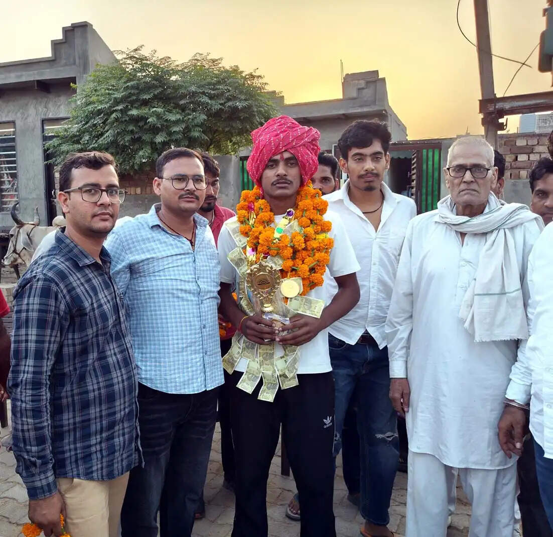 हिसार के नैतिक ने एशियाई गोल्ड मेडलिस्ट को हराकर जीता स्वर्ण पदक