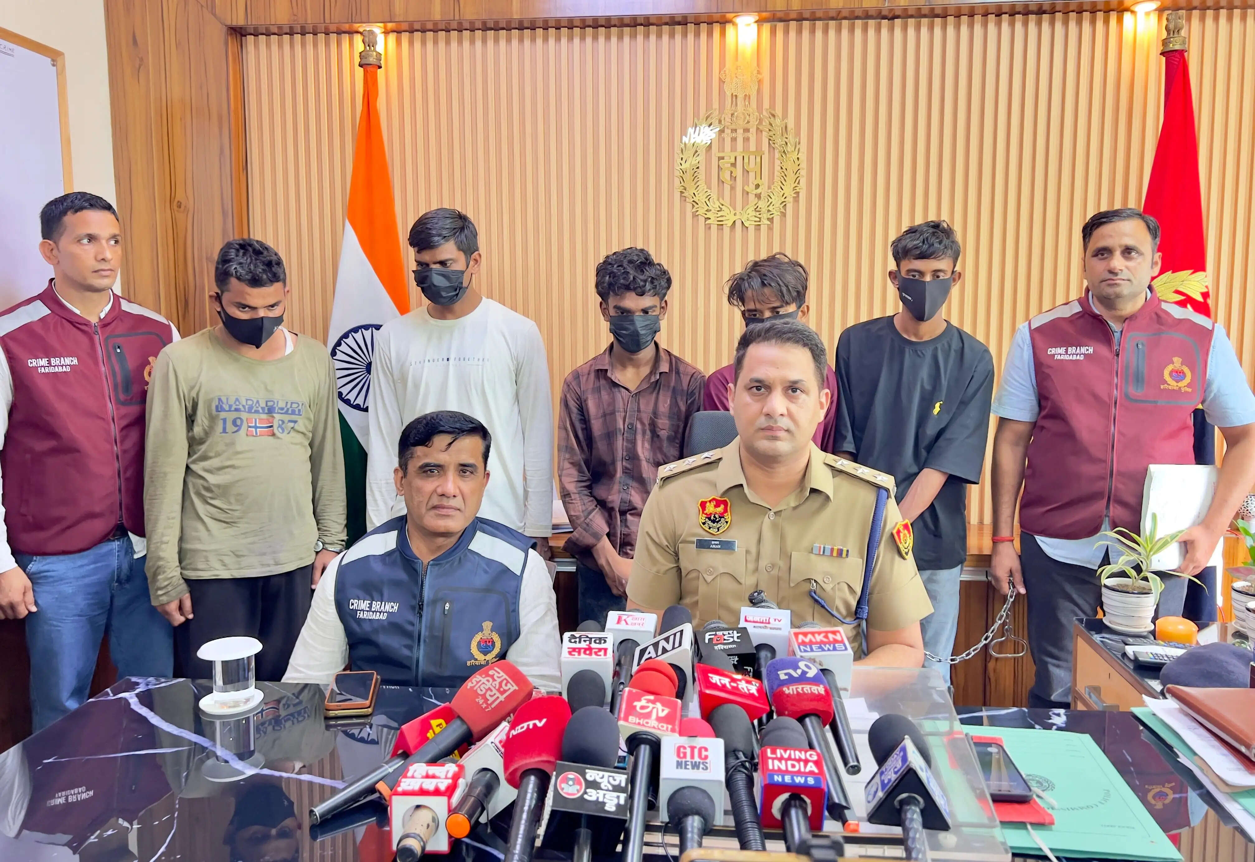 फरीदाबाद : एटीएम काटकर चोरी करने वाले गिरोह का पर्दाफाश, पांच आरोपी गिरफ्तार
