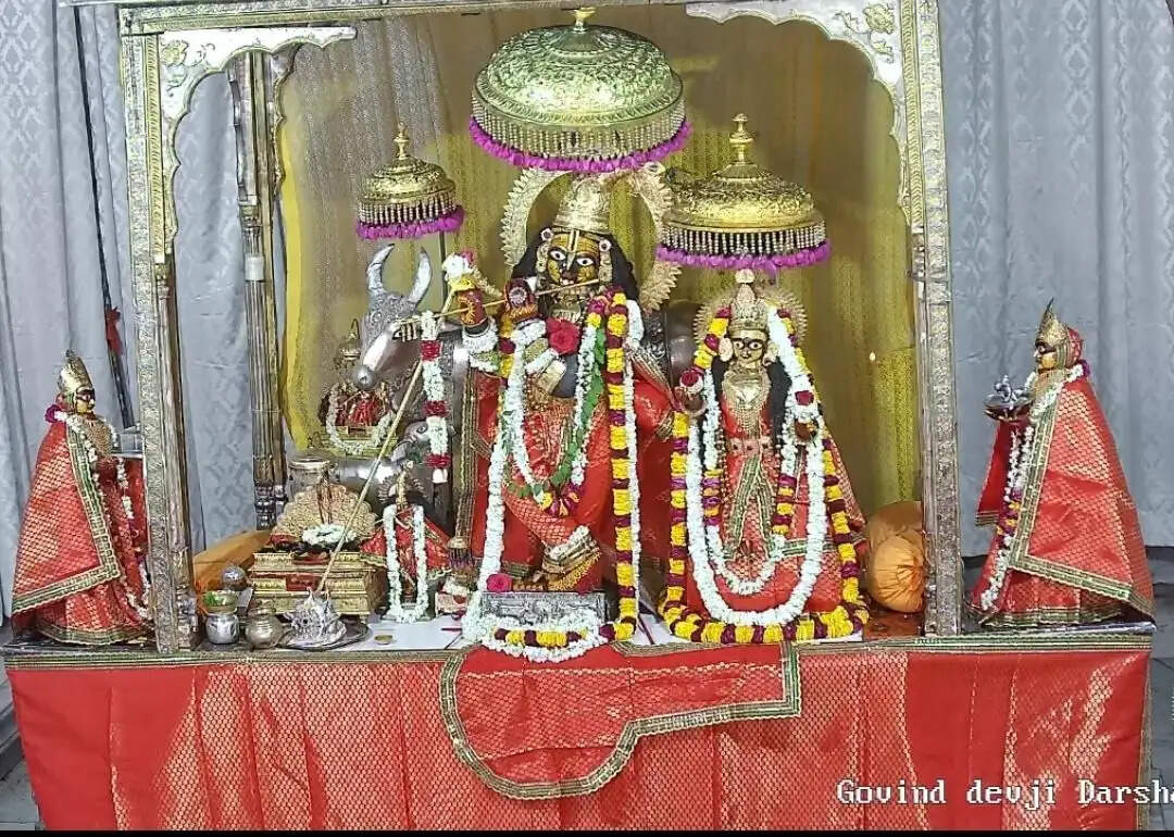 वरुथिनी&nbsp;एकादशी&nbsp; :गोविंद देवजी मंदिर में ठाकुर जी का हुआ पंचामृत अभिषेक